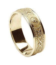 Mens Narrow Irish Ring with Trim - All Yellow Gold