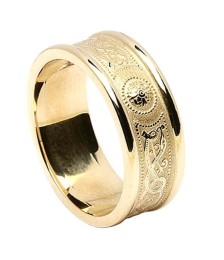 Goldschild Ring mit Trim