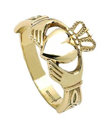 Mens Claddagh with Trinity Knots - Yellow Gold
