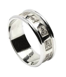 Carved Trinity Wedding Ring with Trim