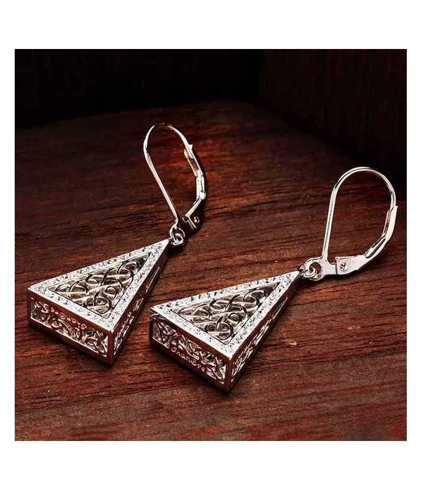 Keltische Dreieck-Ohrringe mit weißen Kristallen